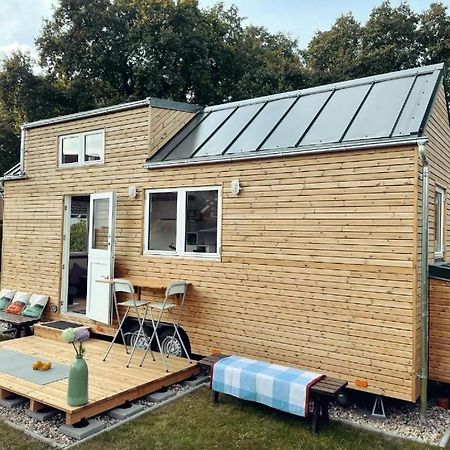Tiny House Fleesensee Mit Eigenem Garten Und Nur Wenige Meter Vom Seeufer Göhren-Lebbin Buitenkant foto